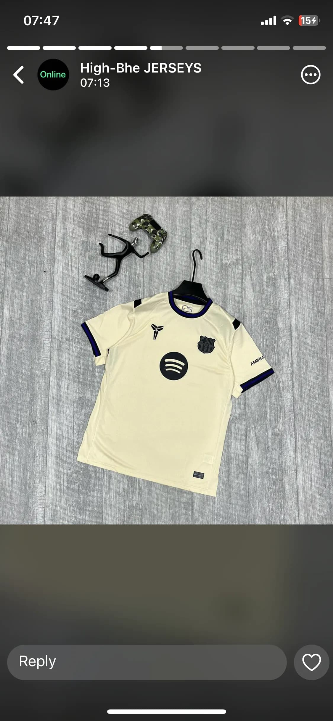 Barcelona away kit 