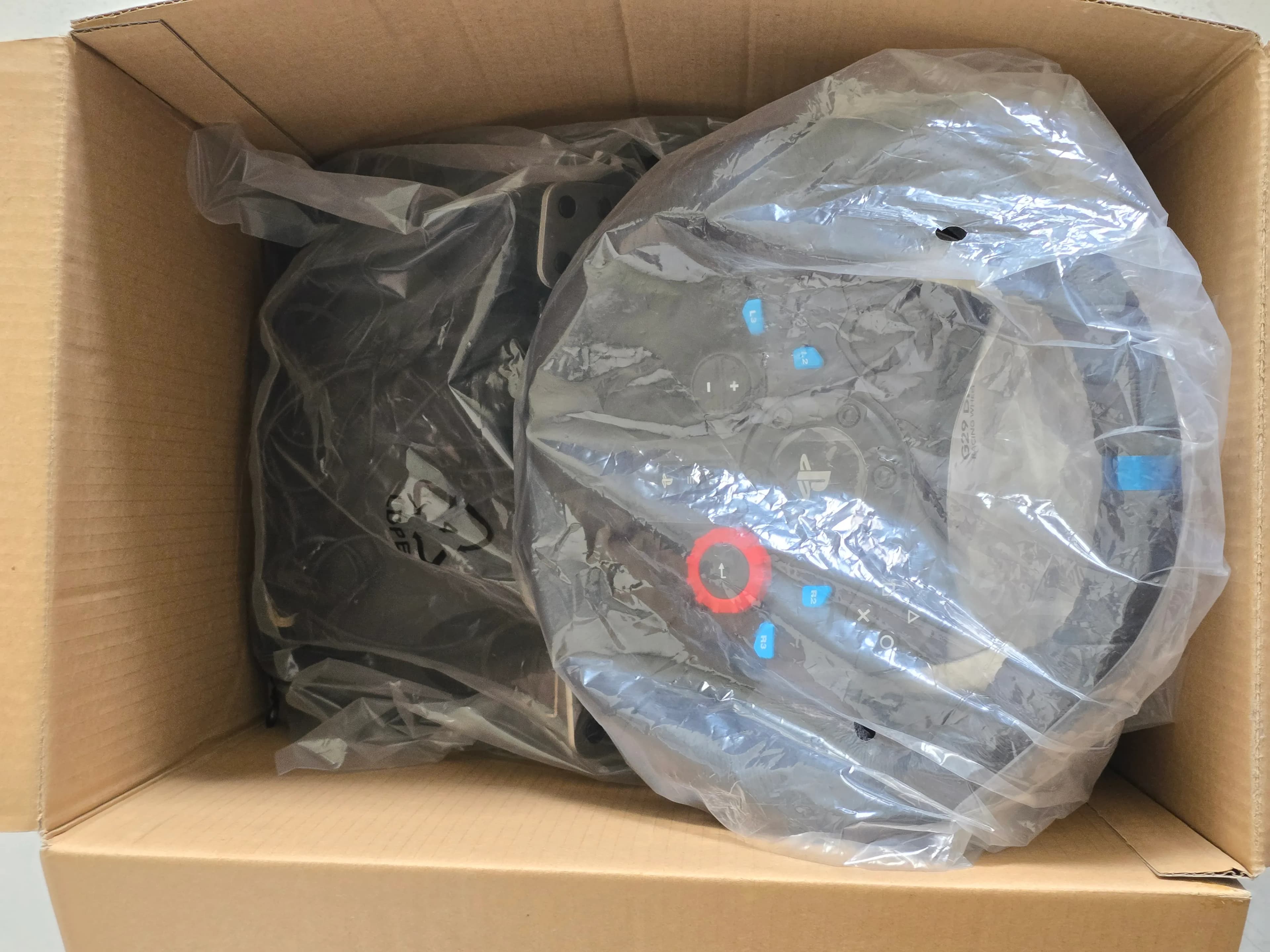 Logitech G29 Racing Wheel