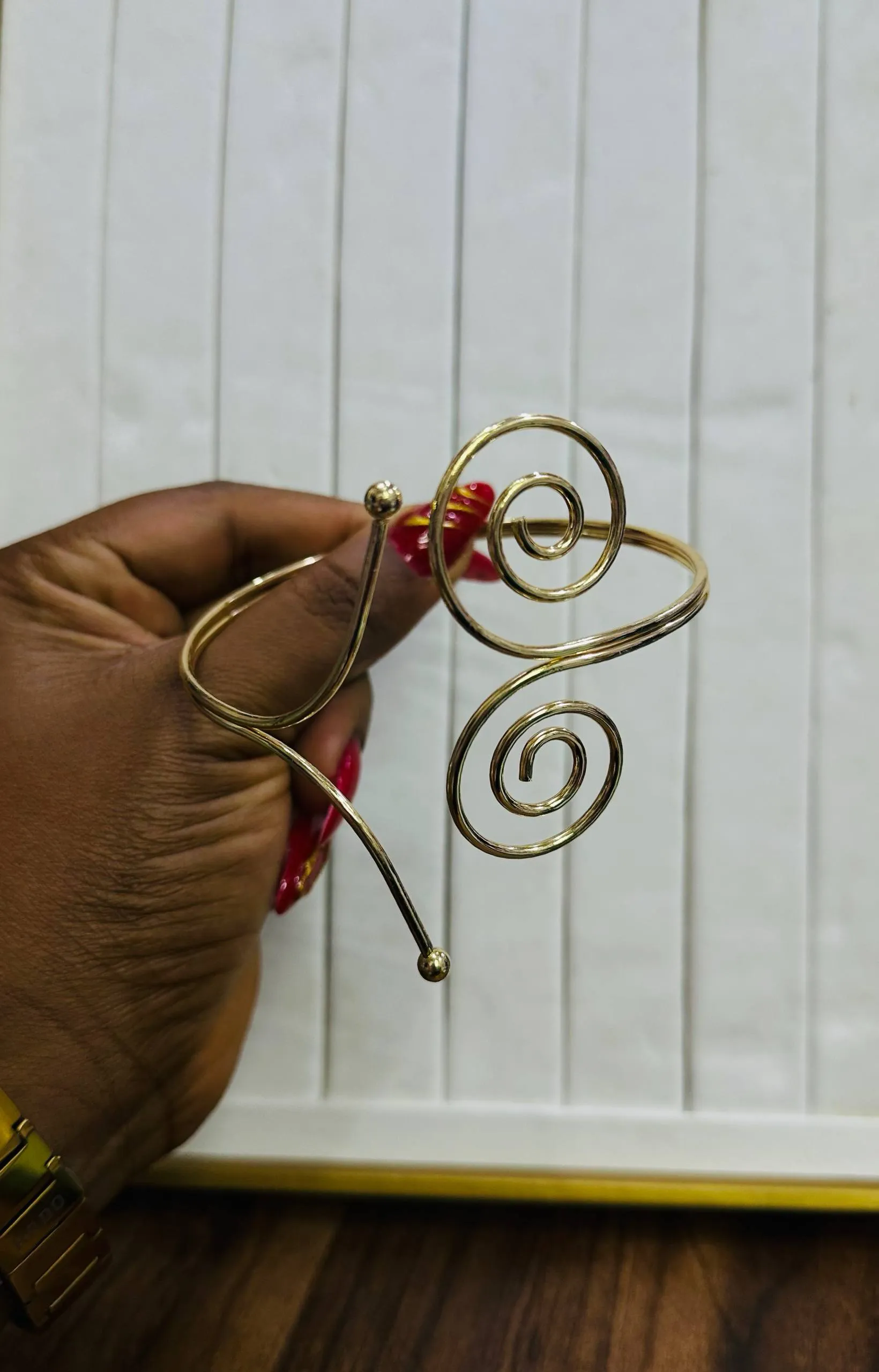Arm cuff