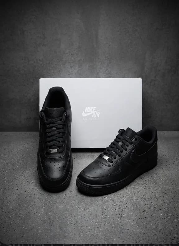 Nike Air Force 1 (BLACK) 