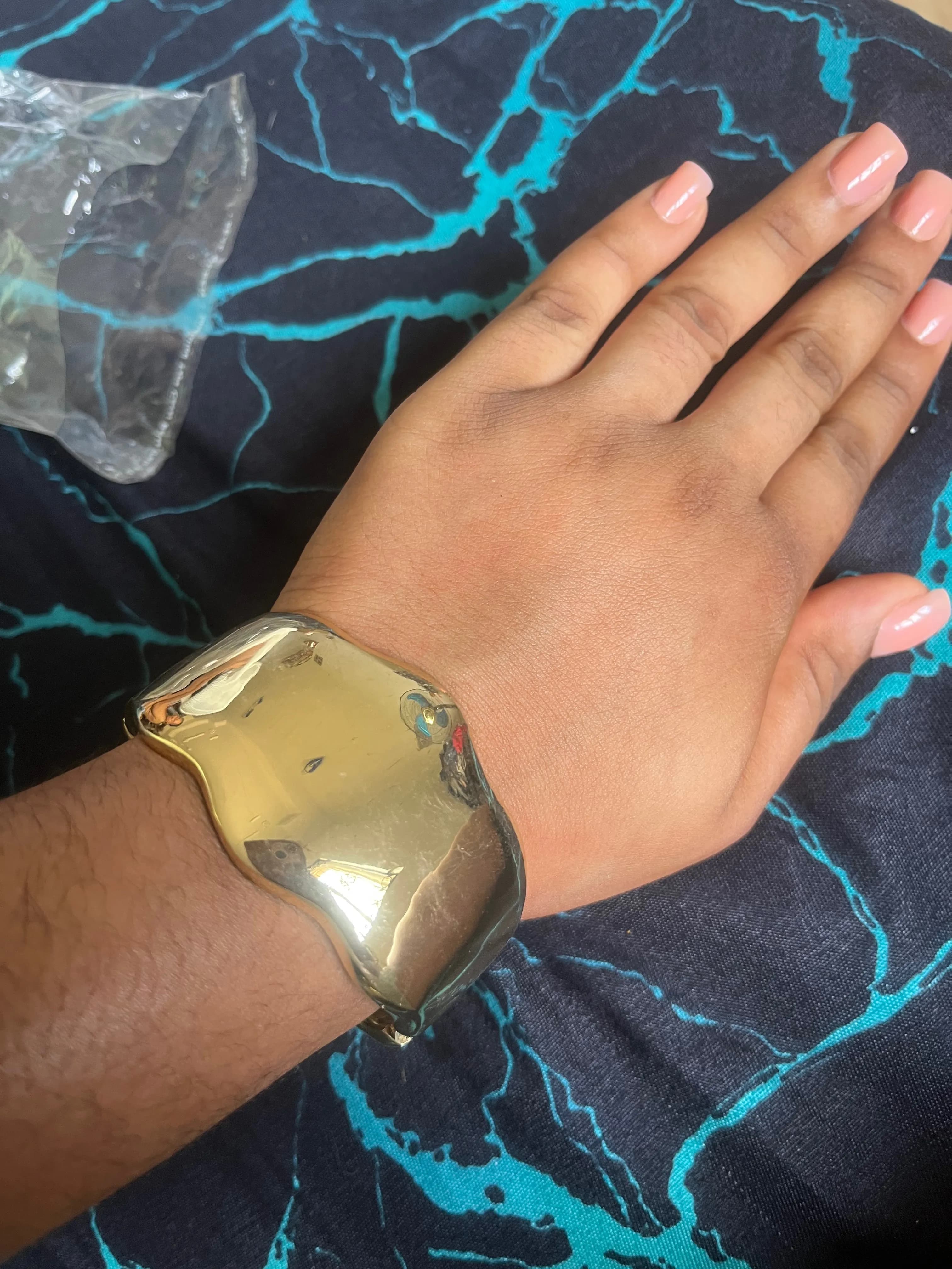 Cute non tarnish bangles 