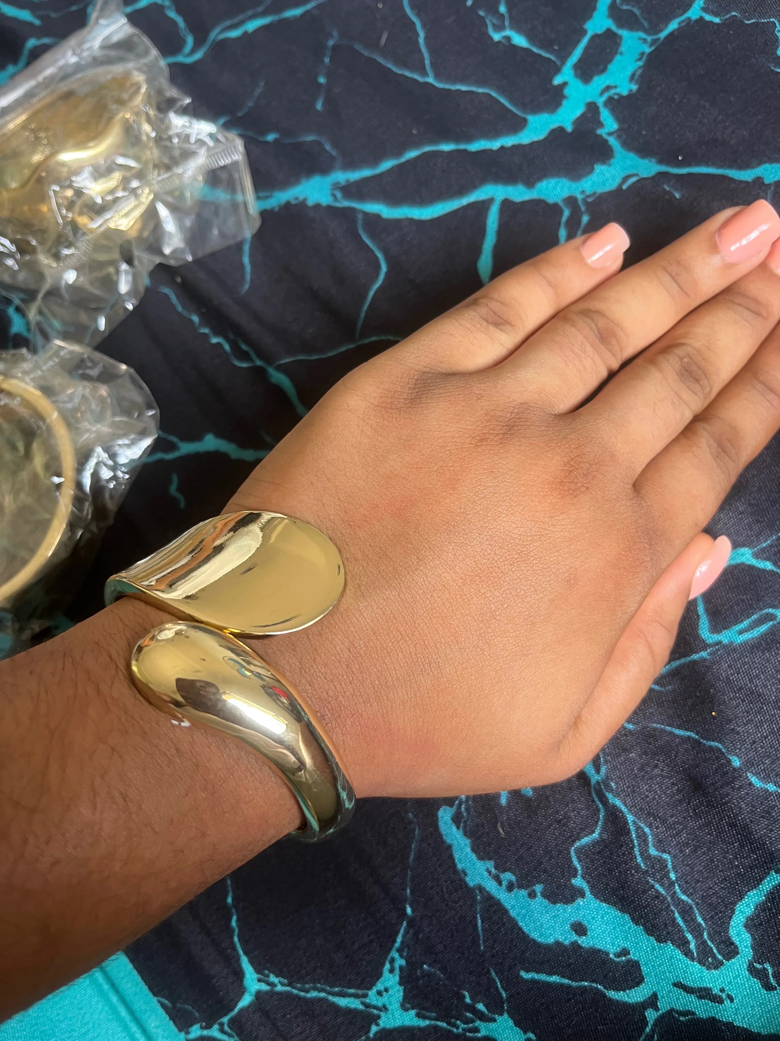 Cute non tarnish bangles 