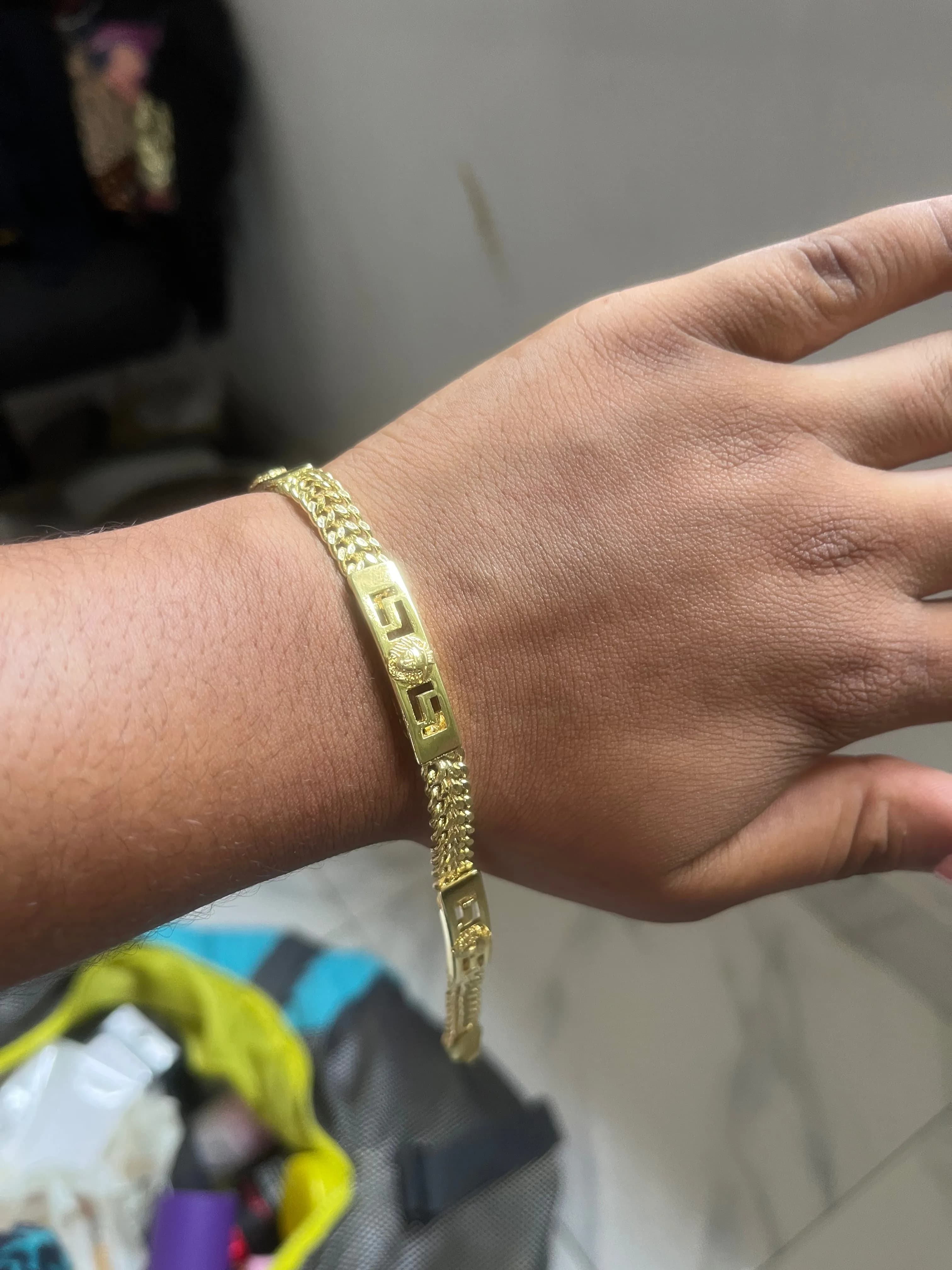 Cute non tarnish bangles 