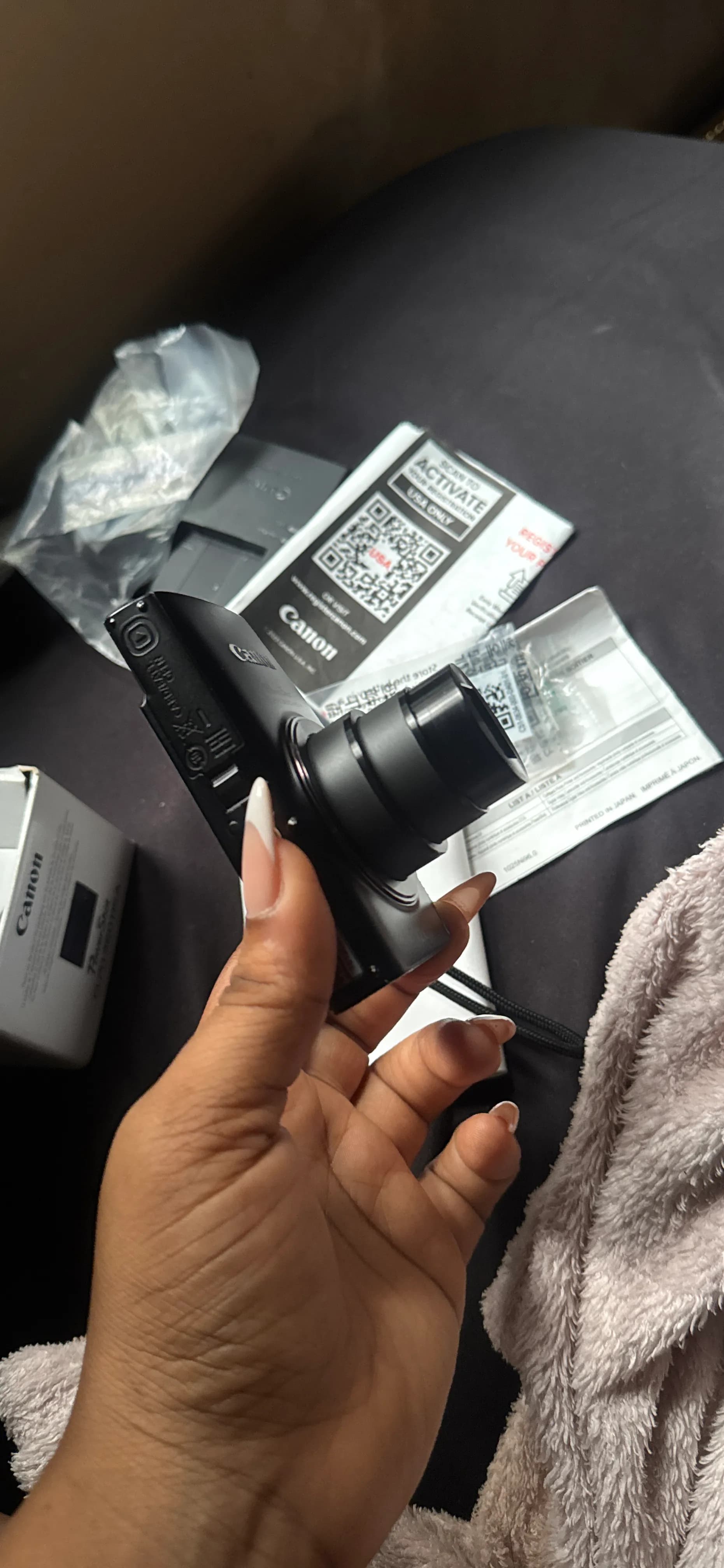 Canon power shoot elph 360 hs