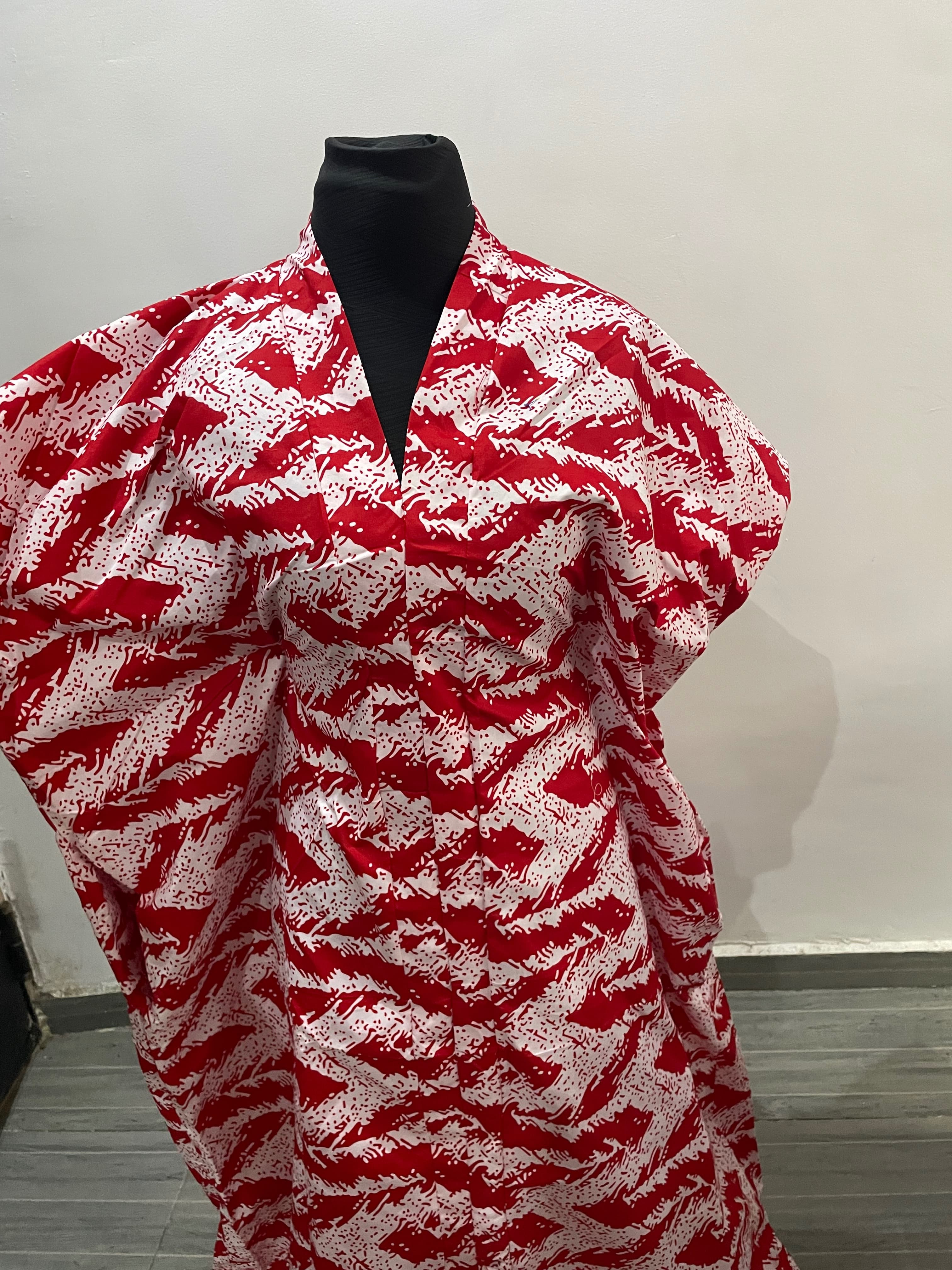 RED AND WHITE GOWN for sale in Kosofe, Lagos