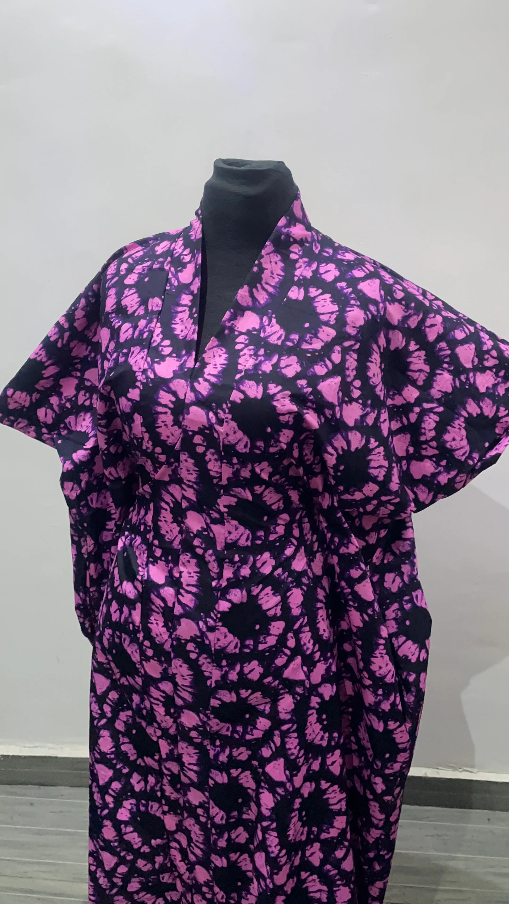 PURPLE AND BLACK for sale in Kosofe, Lagos