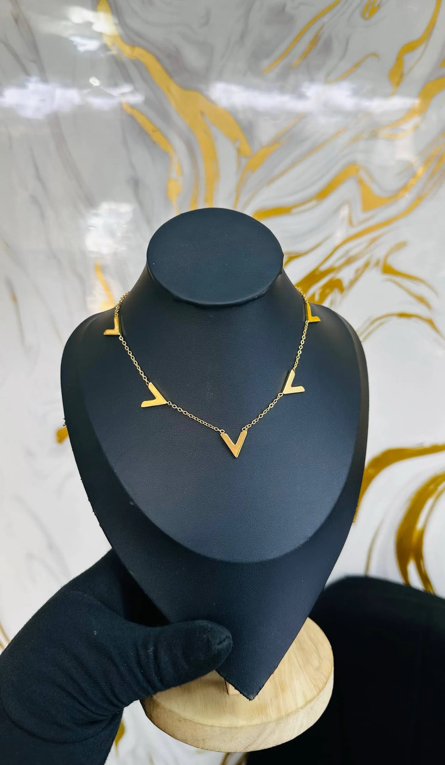 Necklace for sale in Ikeja, Lagos