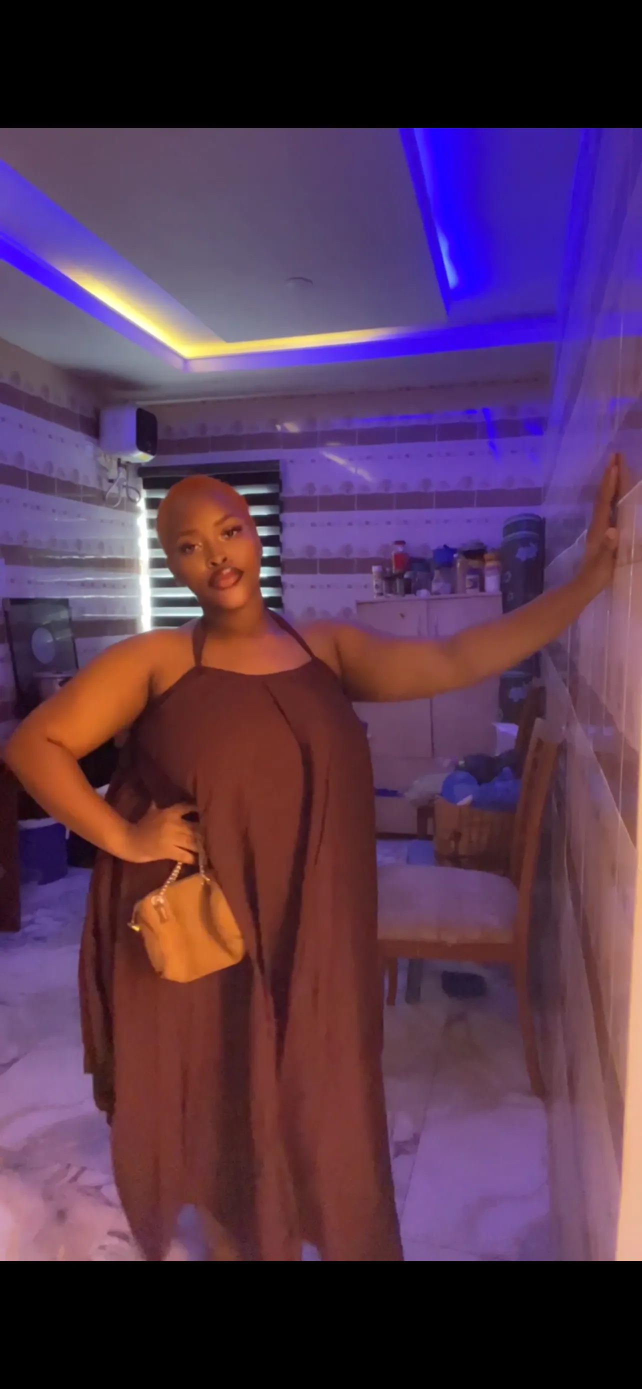  Chić brown bubu dress