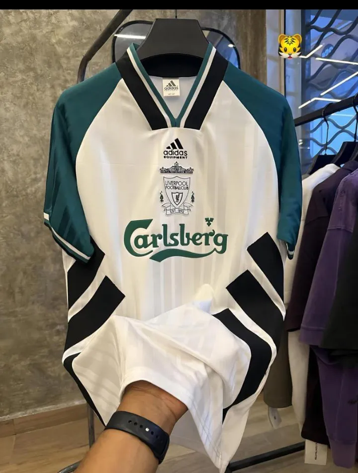 Liverpool Retro Jersey